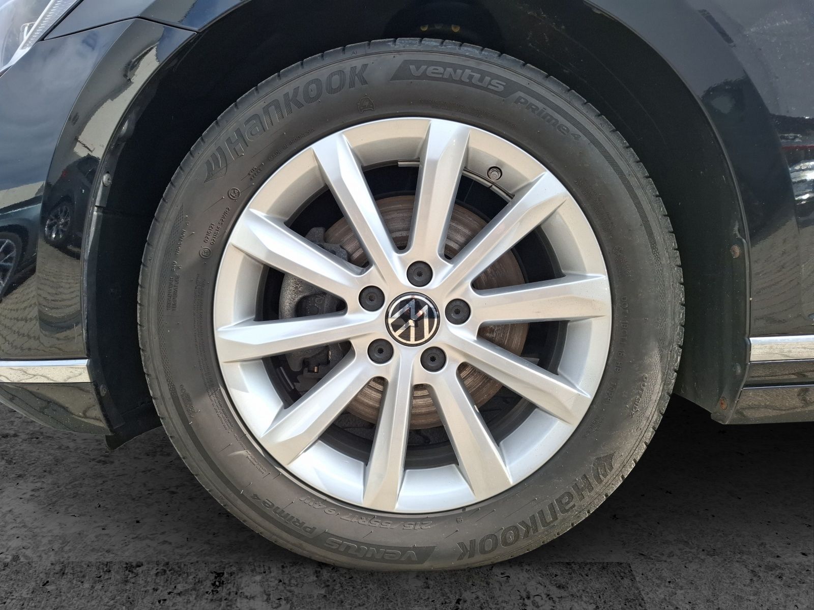 Fahrzeugabbildung Volkswagen Passat Variant TDI Elegance DSG Matrix AHK Navi