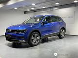 Volkswagen Tiguan 2.0 TSI Highline 4Motion *CarPlay*Pano*LE - gebrauchte SUVs in Stuttgart