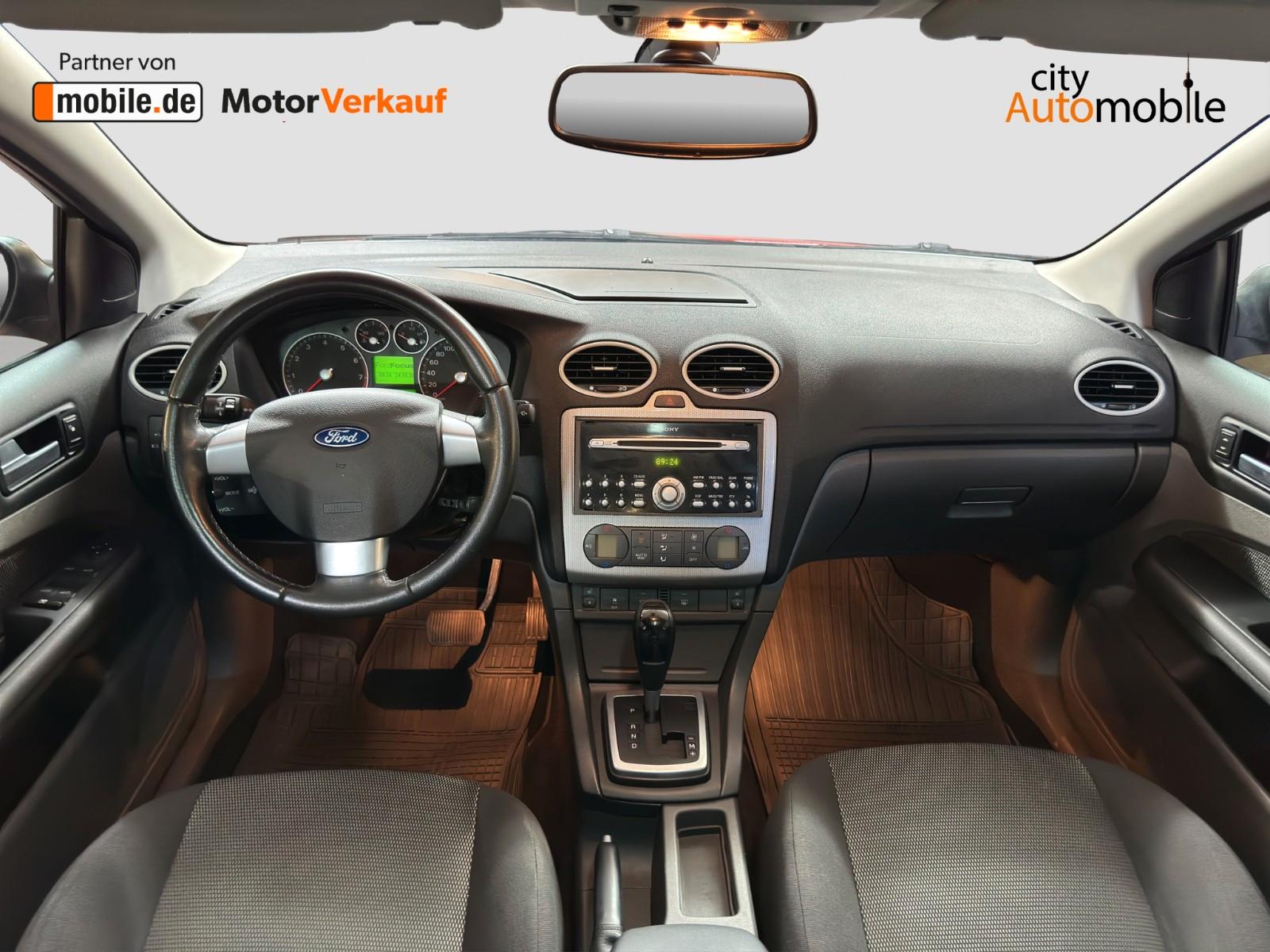 Ford Focus 2006 — photo 12