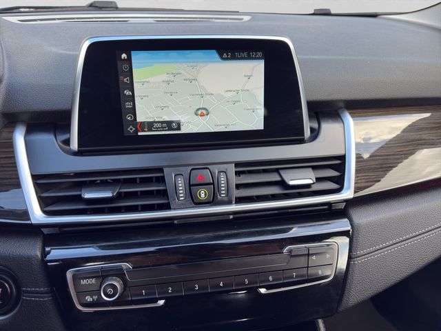 Fahrzeugabbildung BMW 218d Gran Tourer Luxury Line+7-Sitzer+Leder+AHK