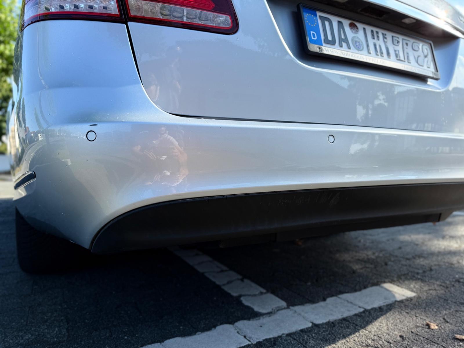 Mercedes-Benz E 220 BlueTEC T Automatik