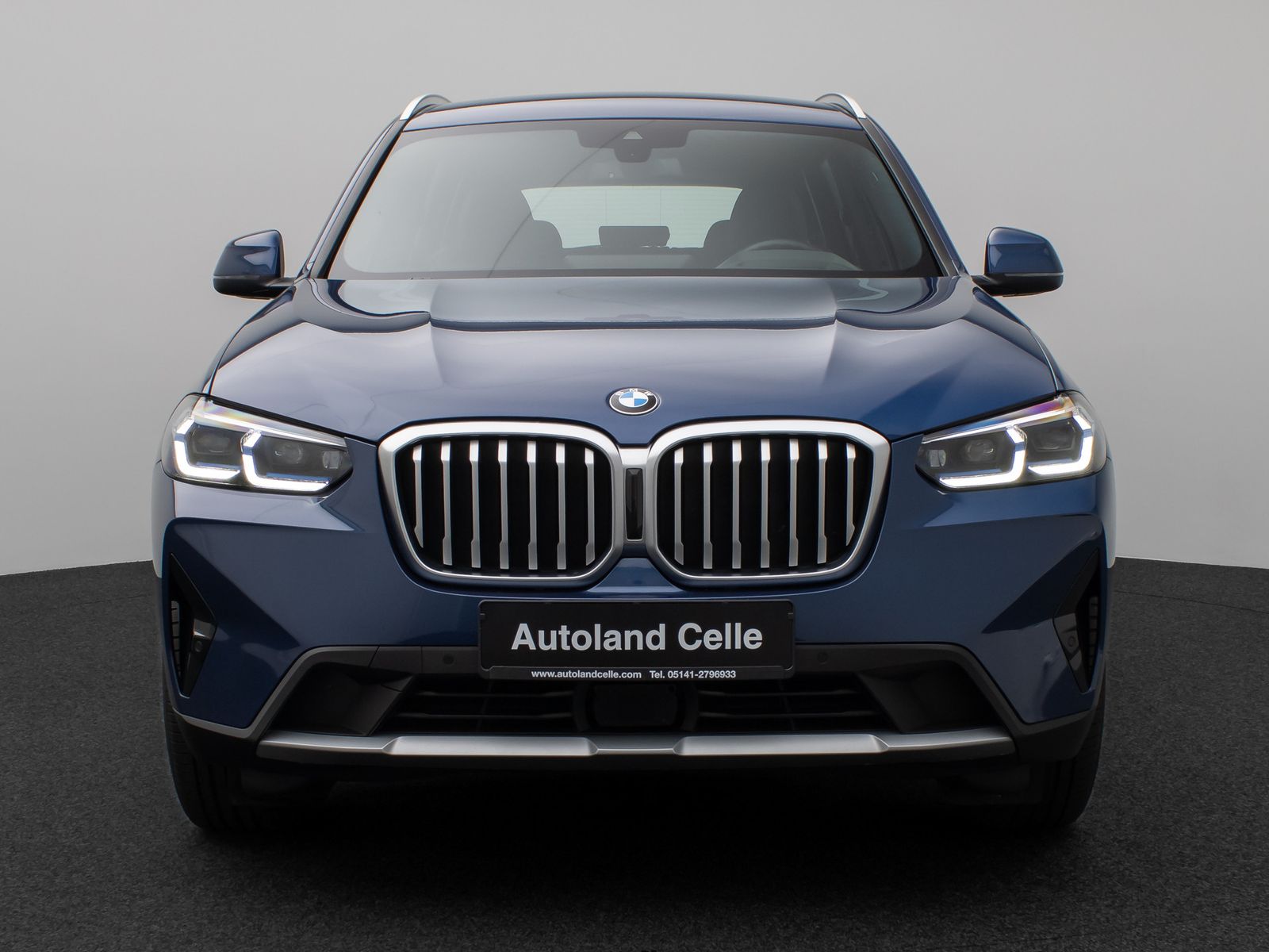 Fahrzeugabbildung BMW X3 xD30d Sport Kamera Laser HUD H/K Komfort AHK