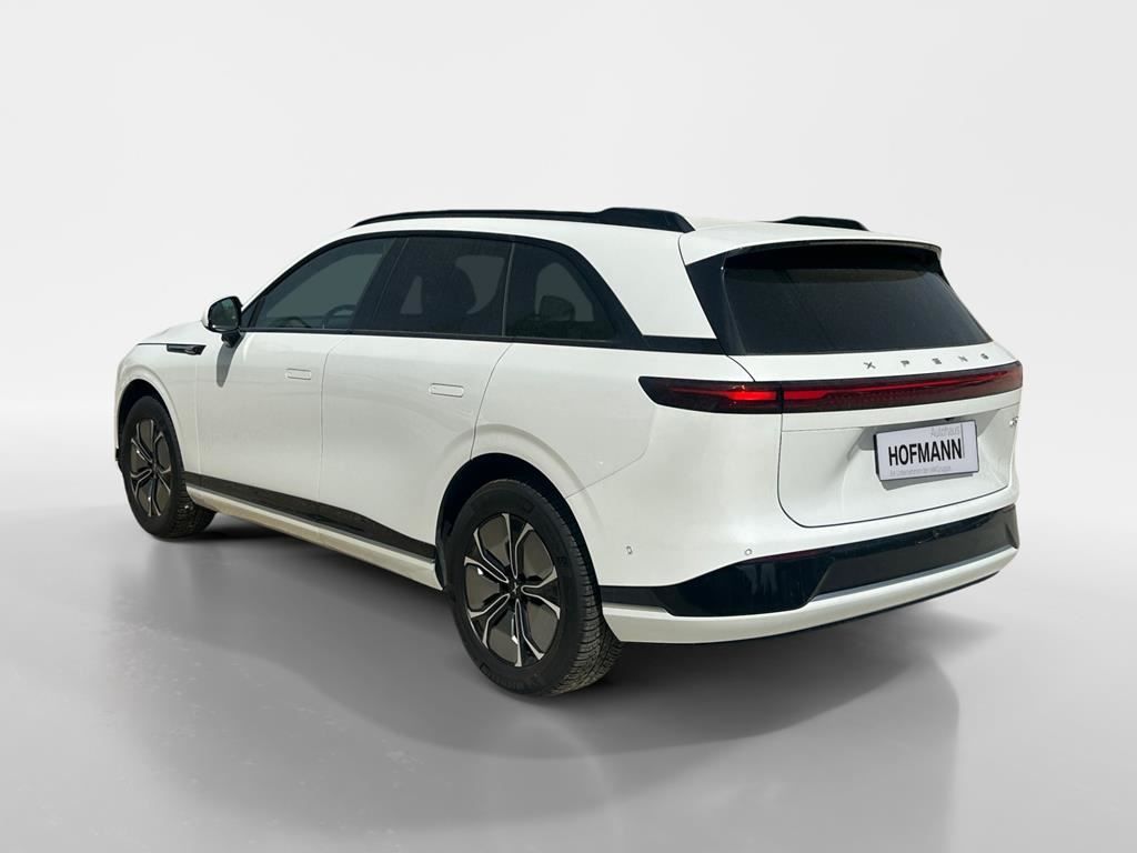 XPENG G9