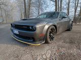 Dodge Challenger 6,4 SRT Scat Pack White Body