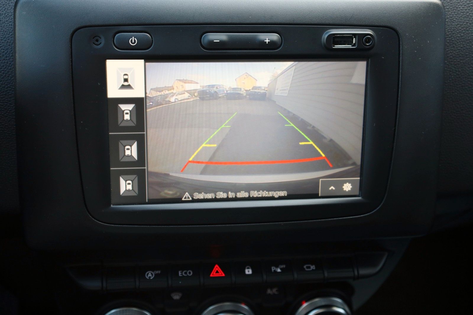 Fahrzeugabbildung Dacia Duster Adventure AHK,Scheckheft,Leder,LED,Navi