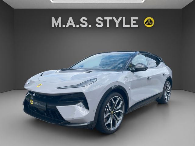 Fahrzeugabbildung Lotus Eletre R KEF Voll Carbon Gold innen