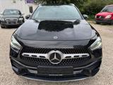 Mercedes-Benz GLA220d 4Matic AMG-LINE*NIGHT*LED/PANO/RCAM*VOLL - Mercedes-Benz GLA 220 in Köln