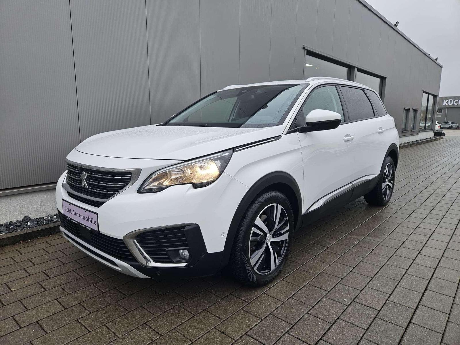 Peugeot 5008 Allure/ 7-Sitzer/Automatik/Scheckheftgepfle