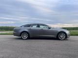 Jaguar XJ Luxury 3.0 V6 Diesel S Luxury - silberne Jaguar XJ