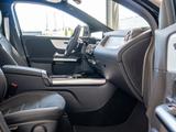 Mercedes-Benz GLA 180 AMG Advanced Plus AHK Distr. LED Navi Ka - Mercedes-Benz GLA 180: mit Anhängerkupplung
