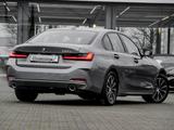 BMW 320e LED+AHK+DAB+SHZ+WIDESCREEN - BMW 320 mit Hybrid-Antrieb: Limousine