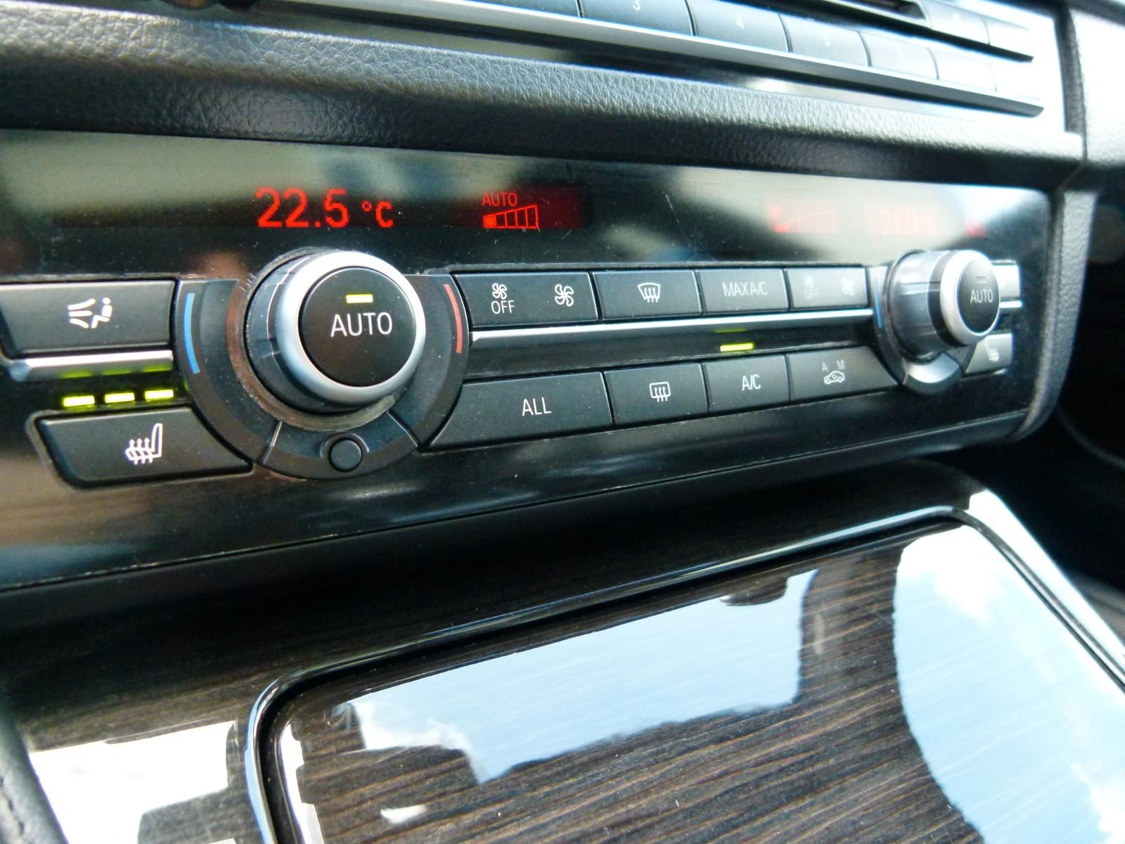 BMW 530d Automatik*M-Paket*HeadUp*Leder*Navi*Xenon*