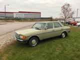 Mercedes-Benz 200 - Mercedes-Benz 200: Kleinwagen