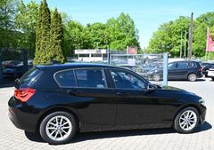 BMW 118 i Advantage Navi Klimaauto LED PDC Sitzhz