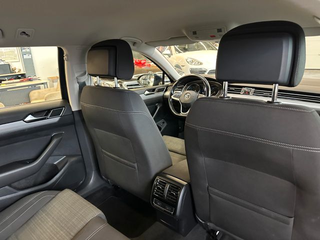 Volkswagen Passat Variant Business*MirrorLink*2. Hand*Klima