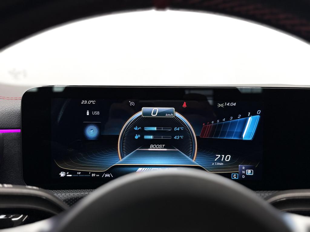 Mercedes-Benz CLA 35 AMG