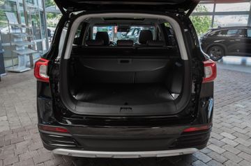 Bild 10 DFSK Andere Forthing 3 Automatic, Pano, Freisprech, USB