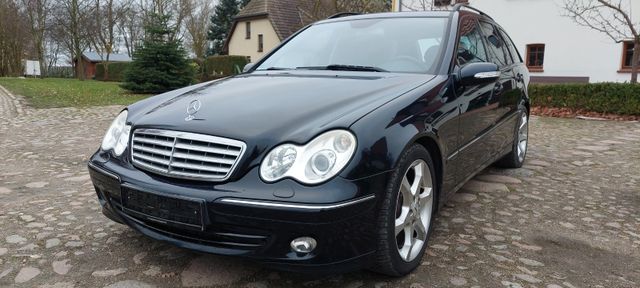 Mercedes-Benz C -Klasse T-Modell C 220 Sport Edition CDI