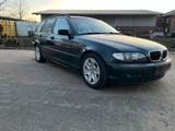 BMW e46 318i - BMW 318 aus 2004: Kombi