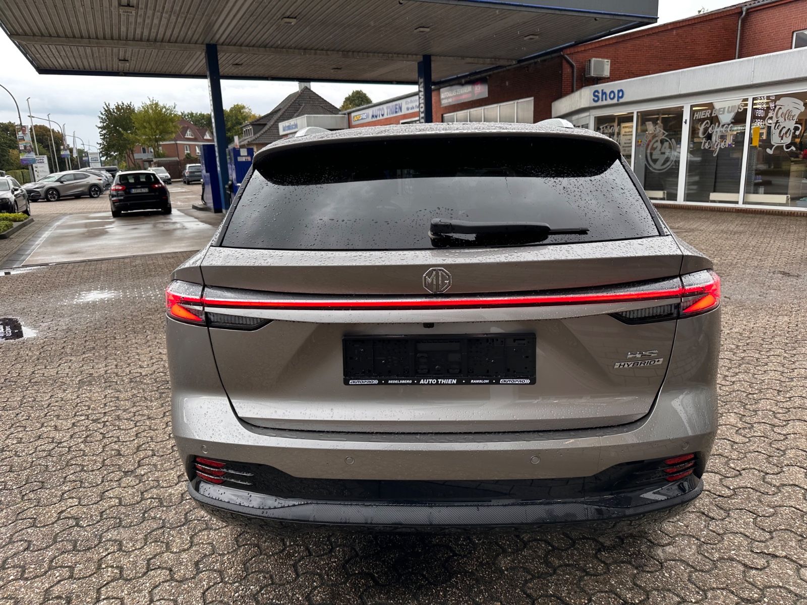 Fahrzeugabbildung MG HS 1.5 Luxury Hybrid APP/Navi/Kamera/Totwinkel