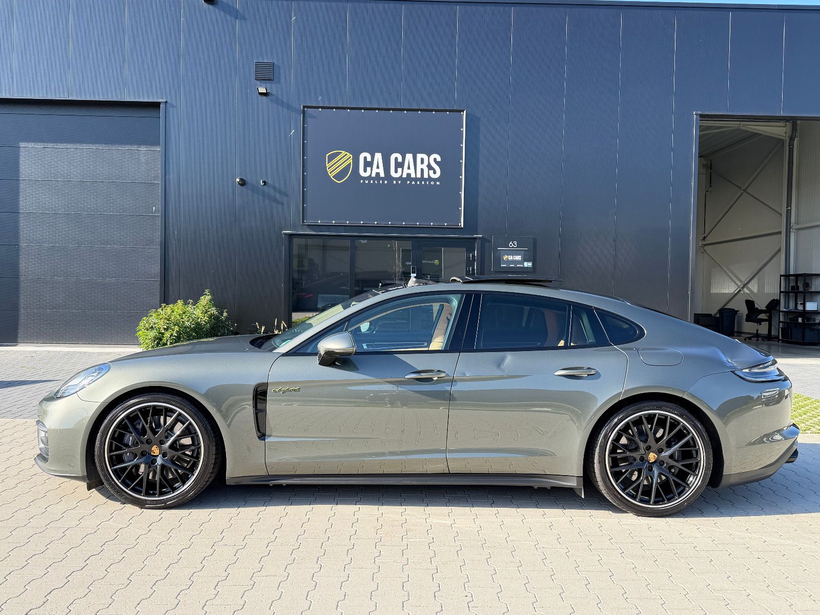 Porsche Panamera 4 E-Hybrid Platinum Edition/HUD/SOFTCLS imagem 3