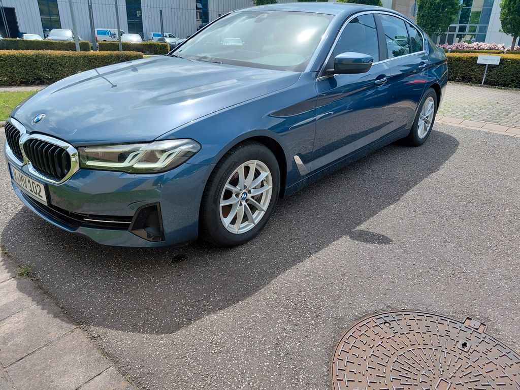 BMW 530