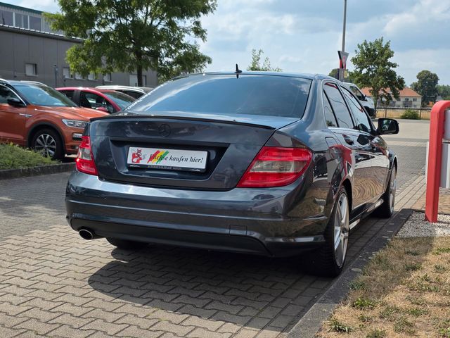 MERCEDES-BENZ C 200 — Foto 8