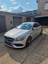 Mercedes-Benz CLA 250 Sport  AMG Line - Mercedes-Benz CLA 250: Sport
