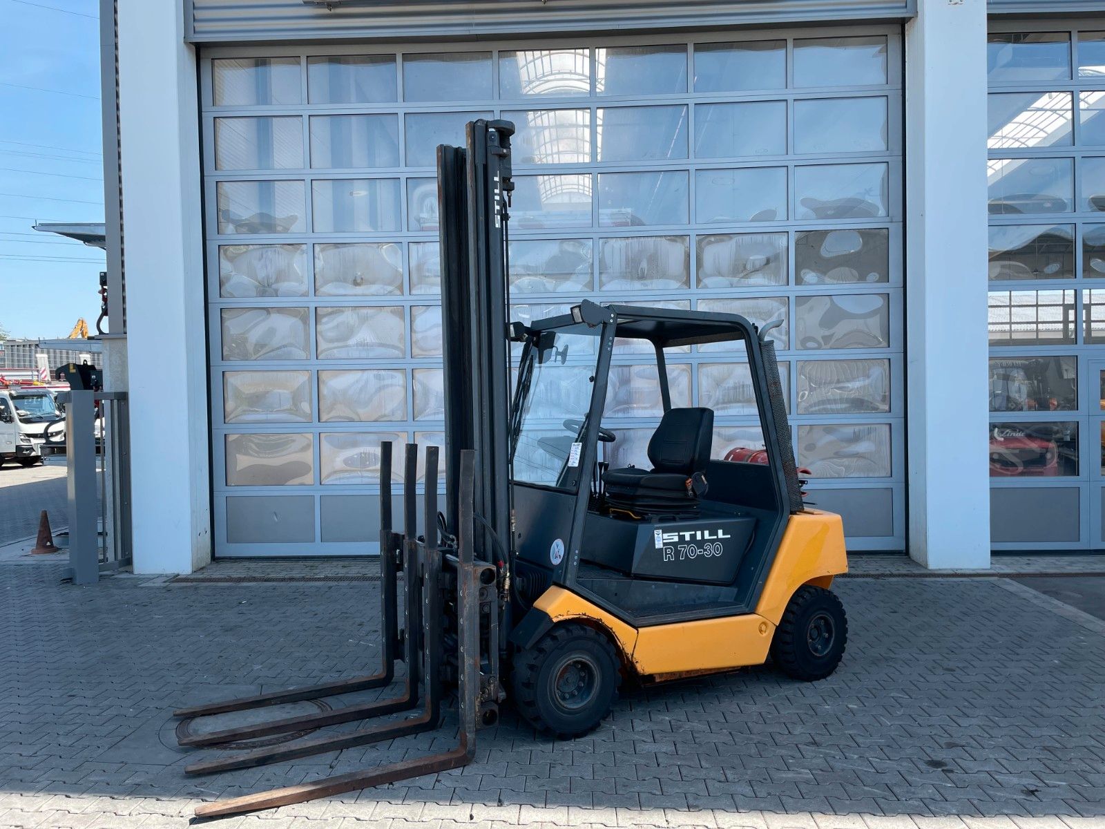 Fahrzeugabbildung Still RX70-30T / Duplex: 5,12m / Doppelpalettengabel