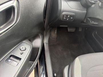 Hyundai I10 49KW67PS AUTOMATIK