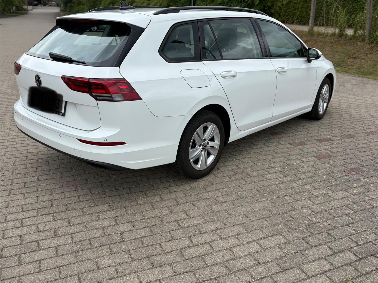 Volkswagen Golf VIII 1.0 TSI OPF Life Variant Life, миниатюра 6