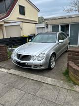 Mercedes-Benz E 240 ELEGANCE  - Mercedes-Benz E 240 mit Panoramadach