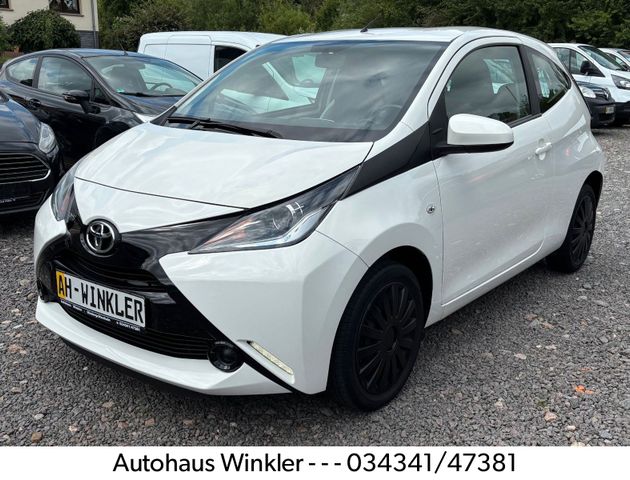 Toyota Aygo AYGO x-play Klima Bluetooth Tempomat