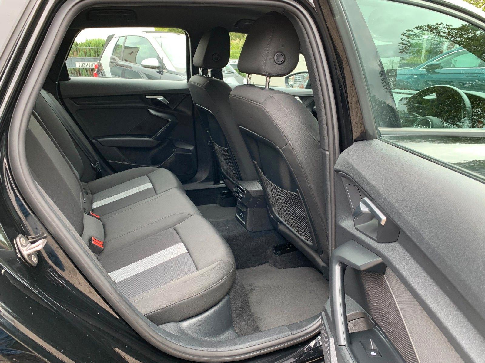 Audi A3 Sportback 30 TFSI S line, миниатюра 18