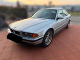 BMW 740i Auto 740i - BMW 740 aus 1995: 740i