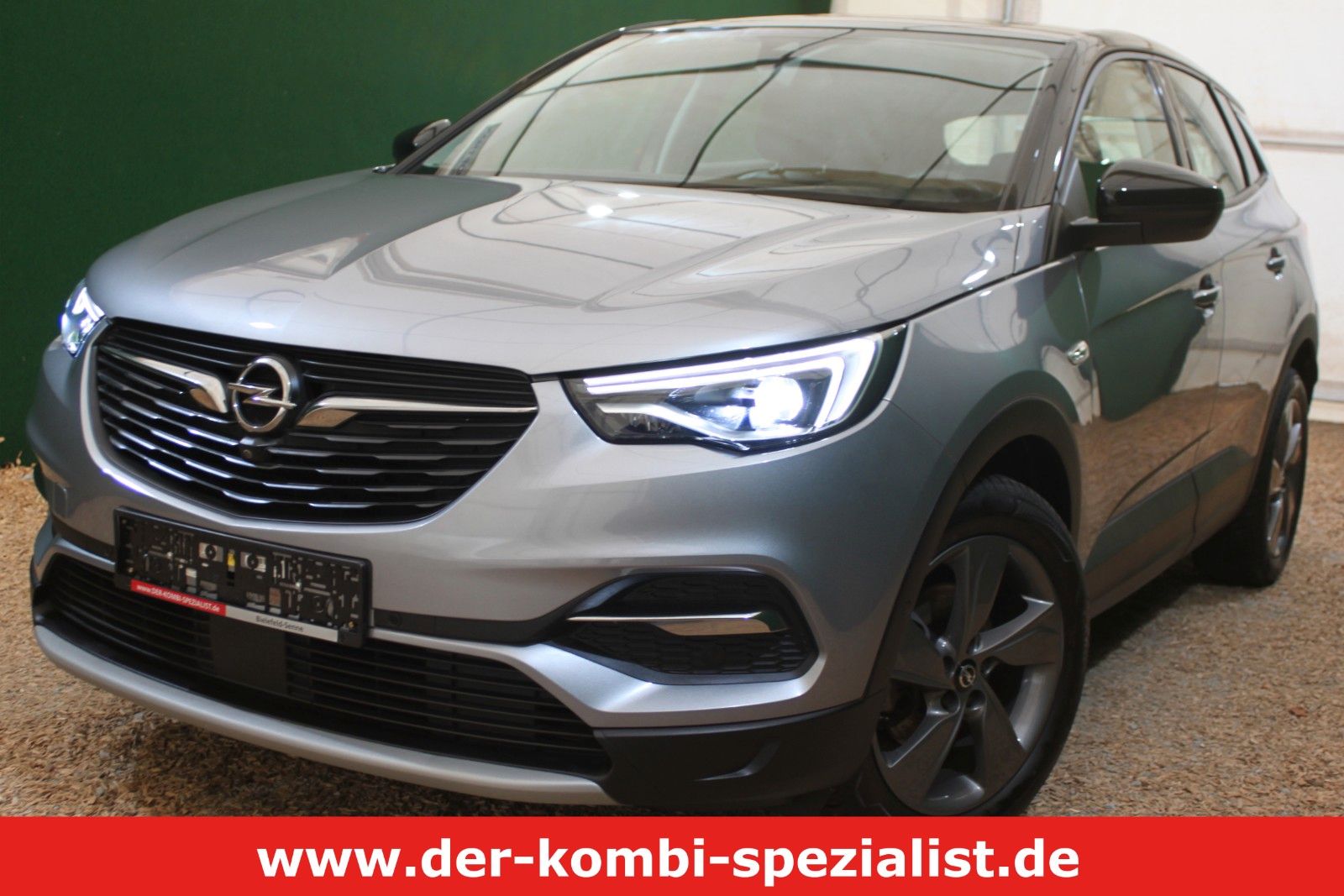Opel Grandland (X) 1.2 Automatik/ Kamera/ 4xSHZ/ Navi