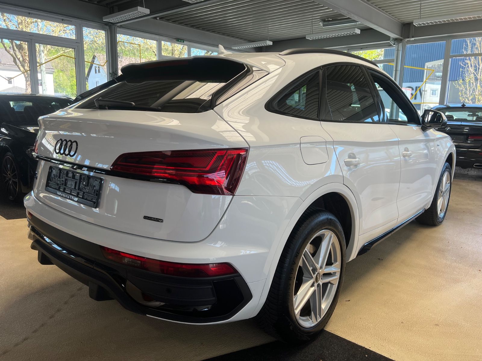 Fahrzeugabbildung Audi Q5 Sportback 40 TDI quattro S line *VIRTUAL*PANO