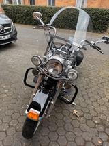 Harley-Davidson Road King FLHRCI Classic Retro Black & White - Angebote