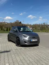 Fiat 500e La Prima Cabrio 42 kWh La Prima - Fiat 500e Gebrauchtwagen