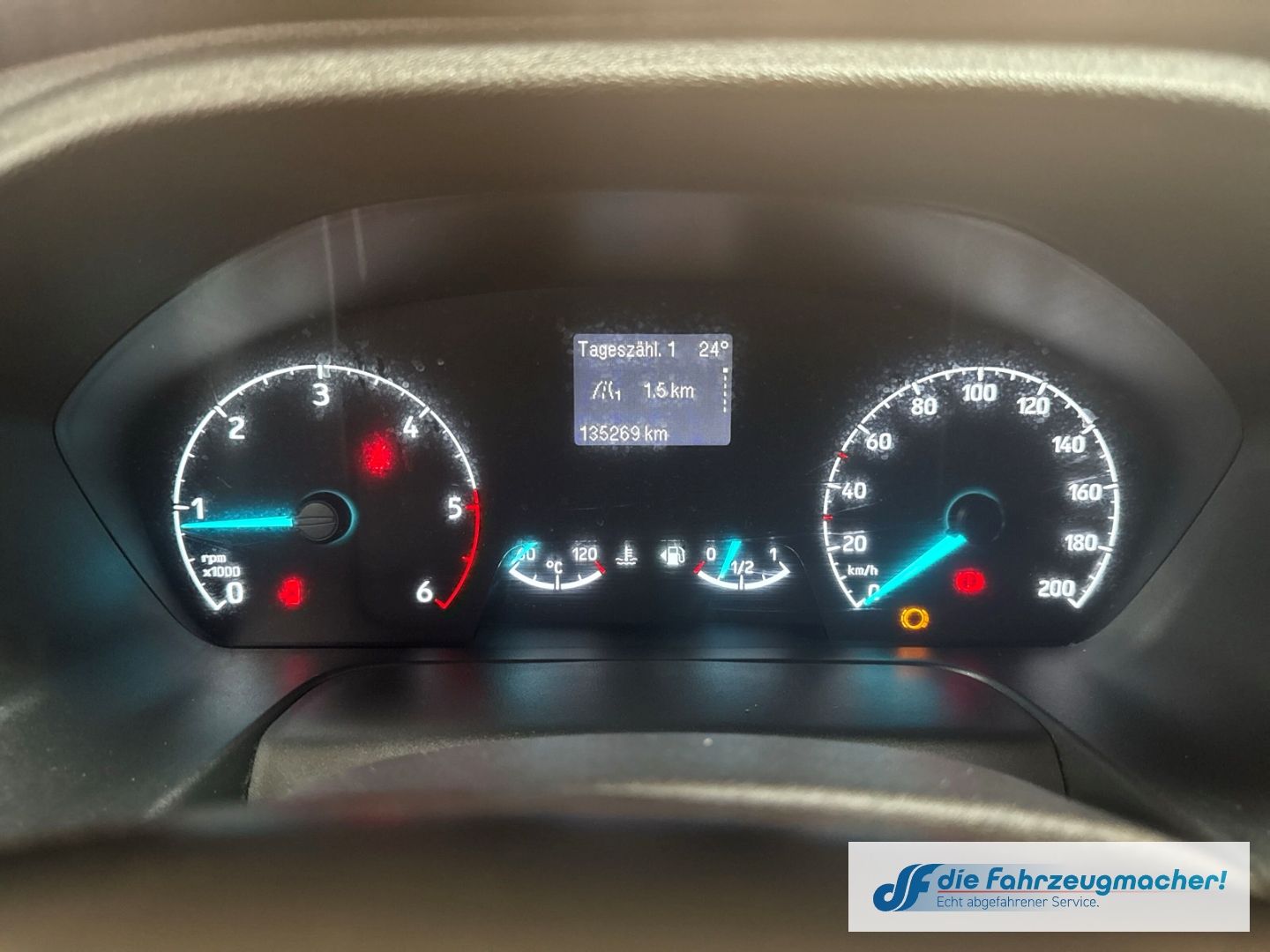 Fahrzeugabbildung Ford Transit Custom Kasten 340 L2 Trend 2.0 TDCi Navi