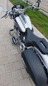 Harley-Davidson Softail Deluxe CVO - Offers matching your search criteria