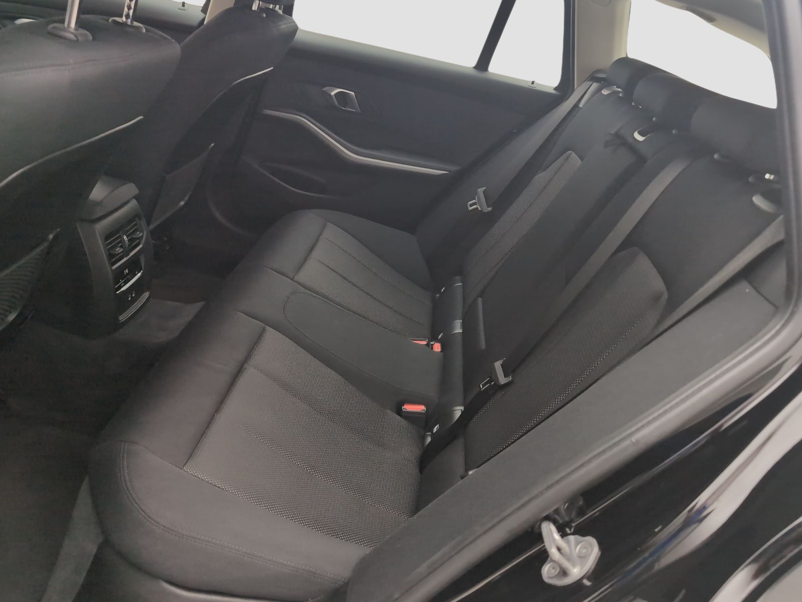BMW 320d xDrive Touring LiveCockpitProf Kamera LED foto 7