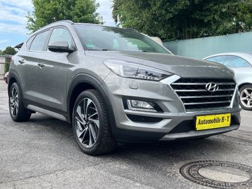 Hyundai TUCSON - 1