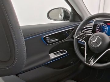 Mercedes E 300 - 9