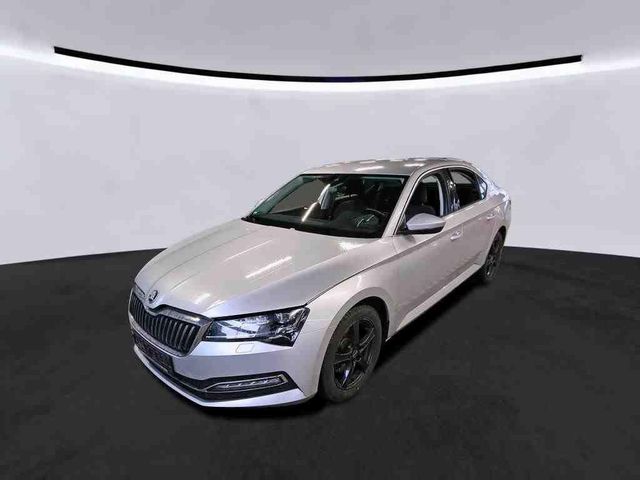 Skoda Superb Lim 2.0TDI Style 4x4 Virtual Navi AHK PDC