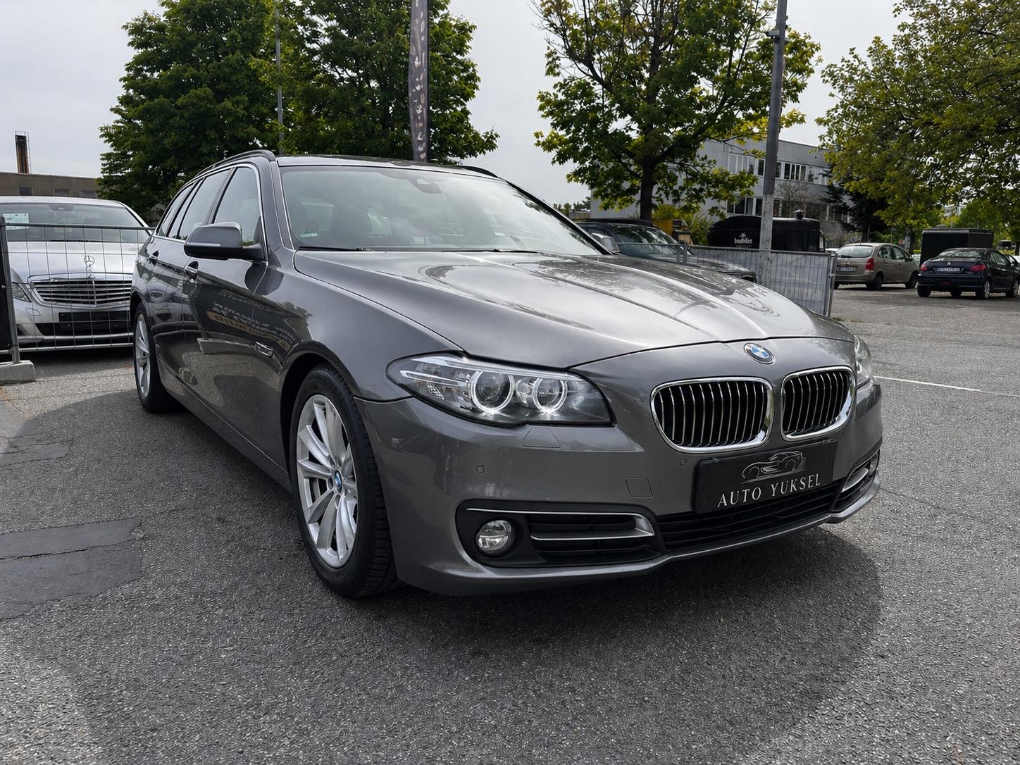 BMW 520 5 Touring 520 d *Scheckheft*Head Up*