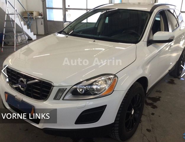 Volvo XC-60-Kinetic AWD-1.HAND-8.FACH-XENON