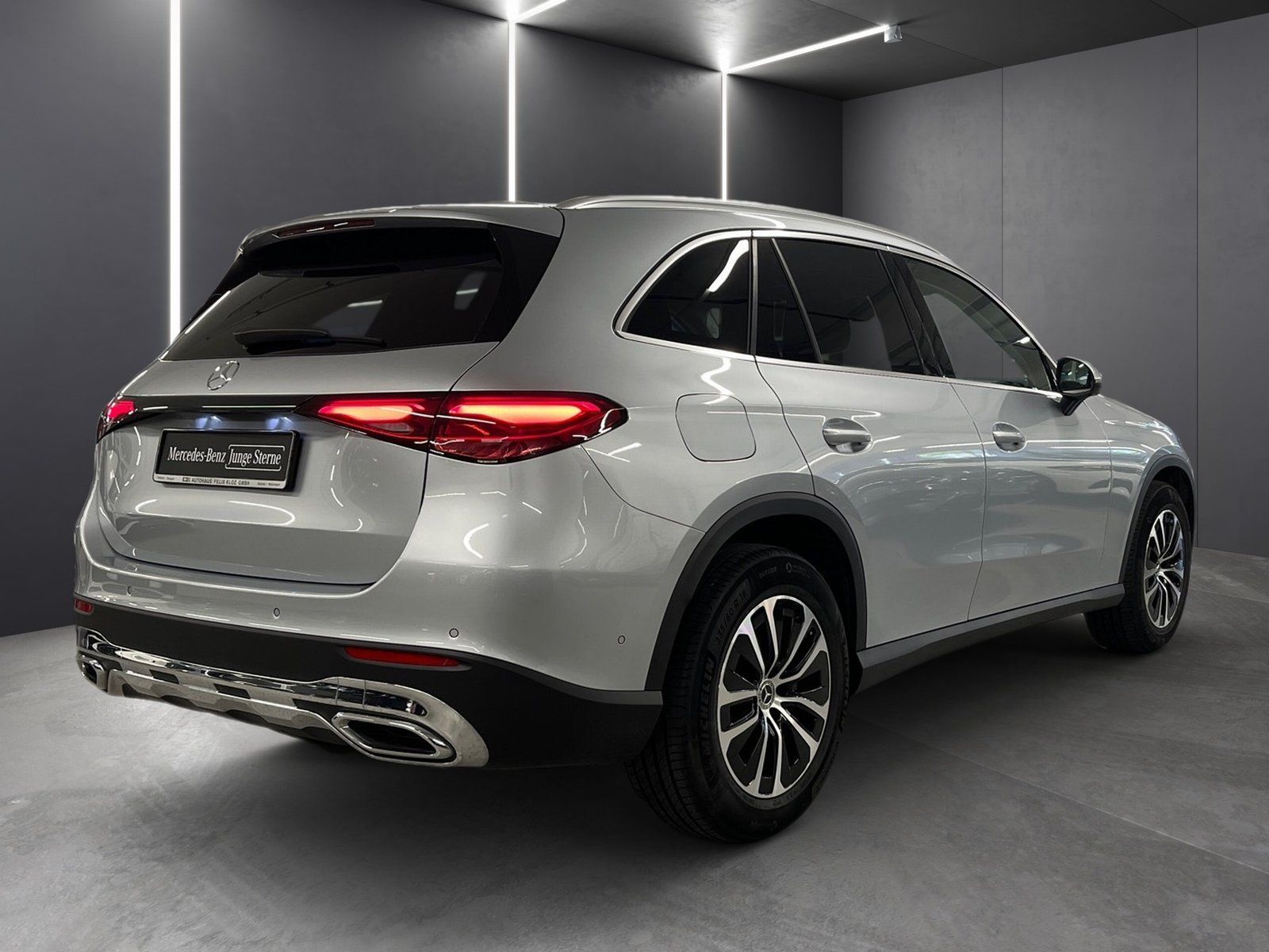 Fahrzeugabbildung Mercedes-Benz GLC 220 d 4M Avantgarde*Kamera*Totwinkel*Ambient
