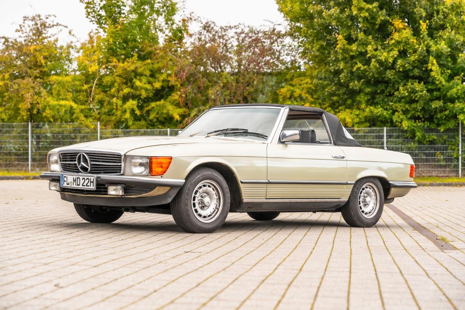 Mercedes-Benz SL 280 R107