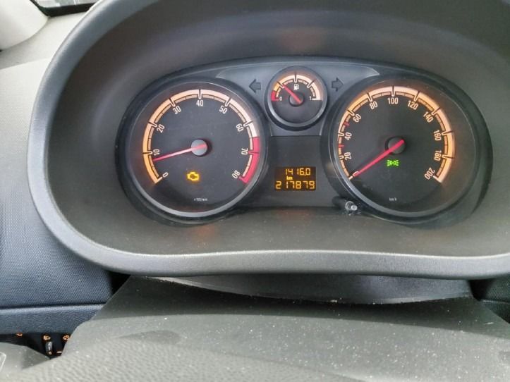 Fahrzeugabbildung Opel Corsa 1.2 Twinport Selection ABHOLUNG IN ESSEN